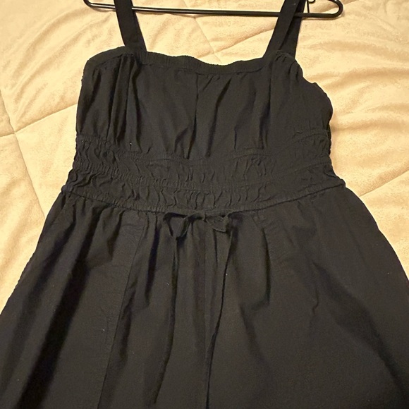 Universal Threads Black Jumper/Romper - Picture 5 of 13